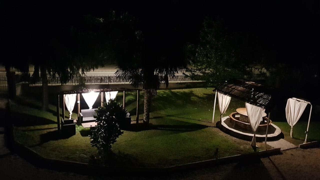 Val D'Orcia Deluxe 2, Raffinata Casa Immersa Nel Verde Con Wifi, Giardino E Parcheggio Montalcino Eksteriør bilde