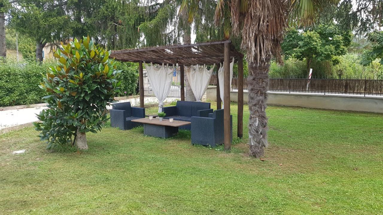 Val D'Orcia Deluxe 2, Raffinata Casa Immersa Nel Verde Con Wifi, Giardino E Parcheggio Montalcino Eksteriør bilde